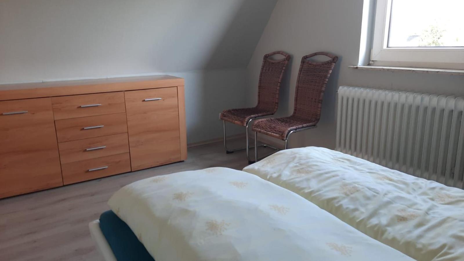 Ferienwohnung Mittelpunkt Schortens Exterior foto